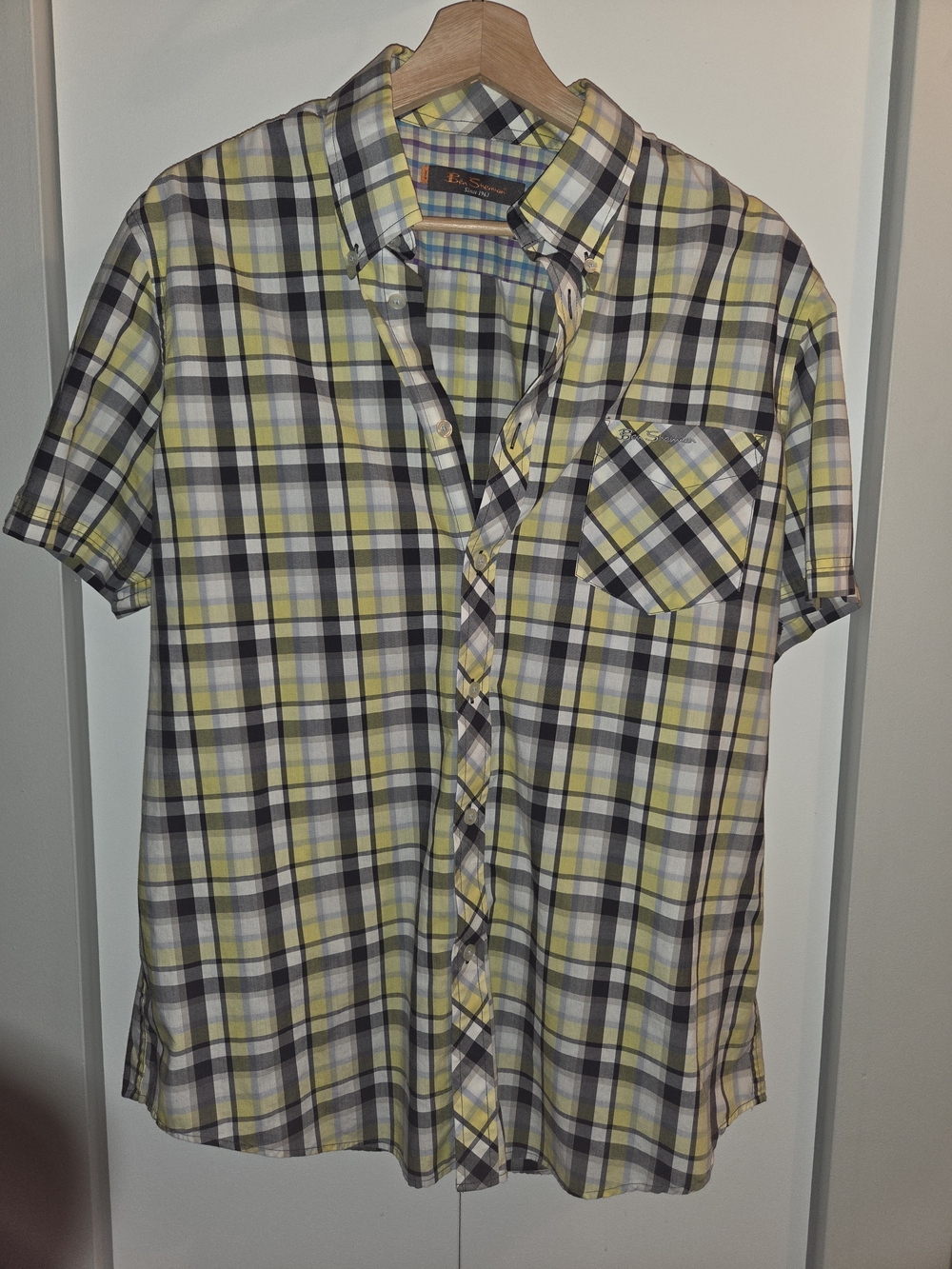 Ben Sherman Yellow and Gray Plaid Short-Sleeve Button-Down Shirt